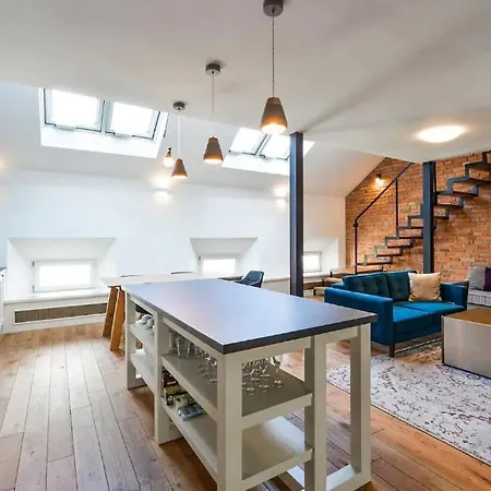 Funky Lux 2 Bedroom Loft In The Old Town Appartement *