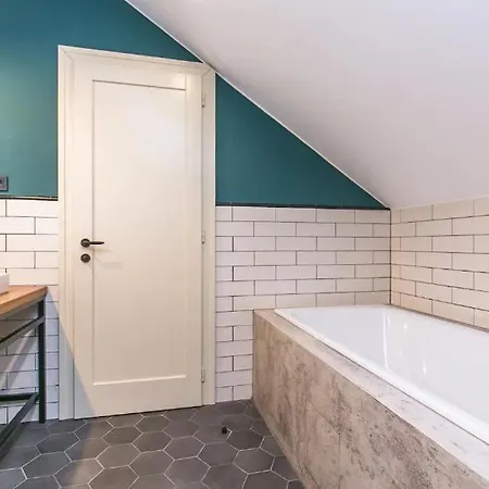 Funky Lux 2 Bedroom Loft In The Old Town Appartement *